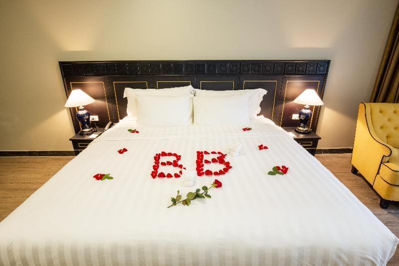 Square Affiliated By Melia 4*