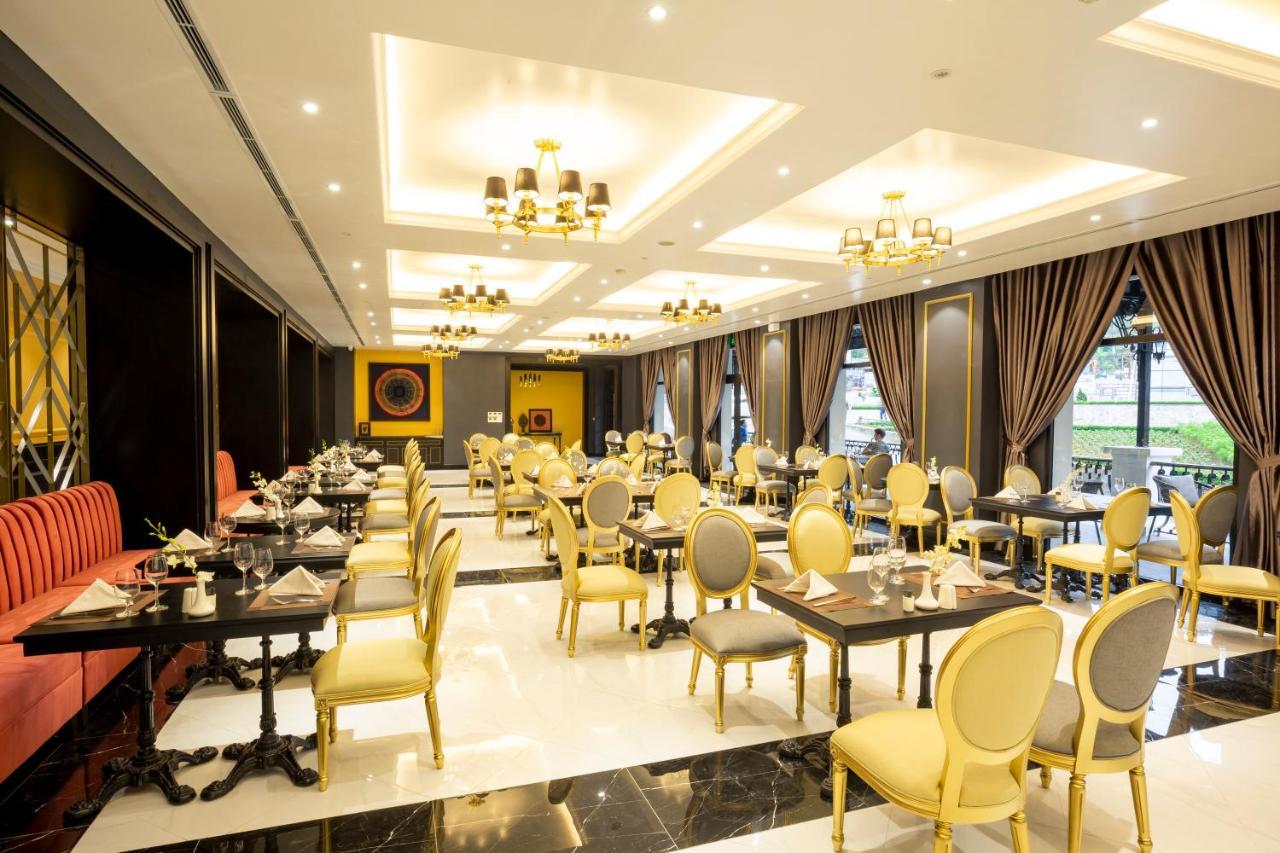 होटल Square Affiliated By Melia